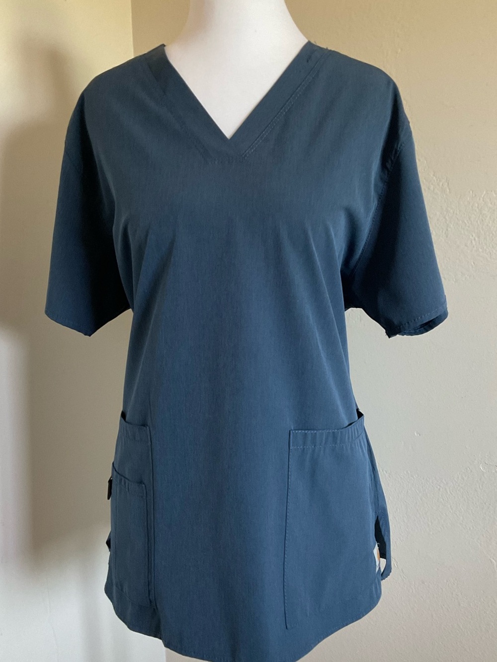 Carhartt Women's V-Neck Scrub Top - Slate size large